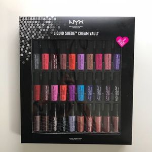 NYX Professional Makeup Liquid Suede Cream Vault